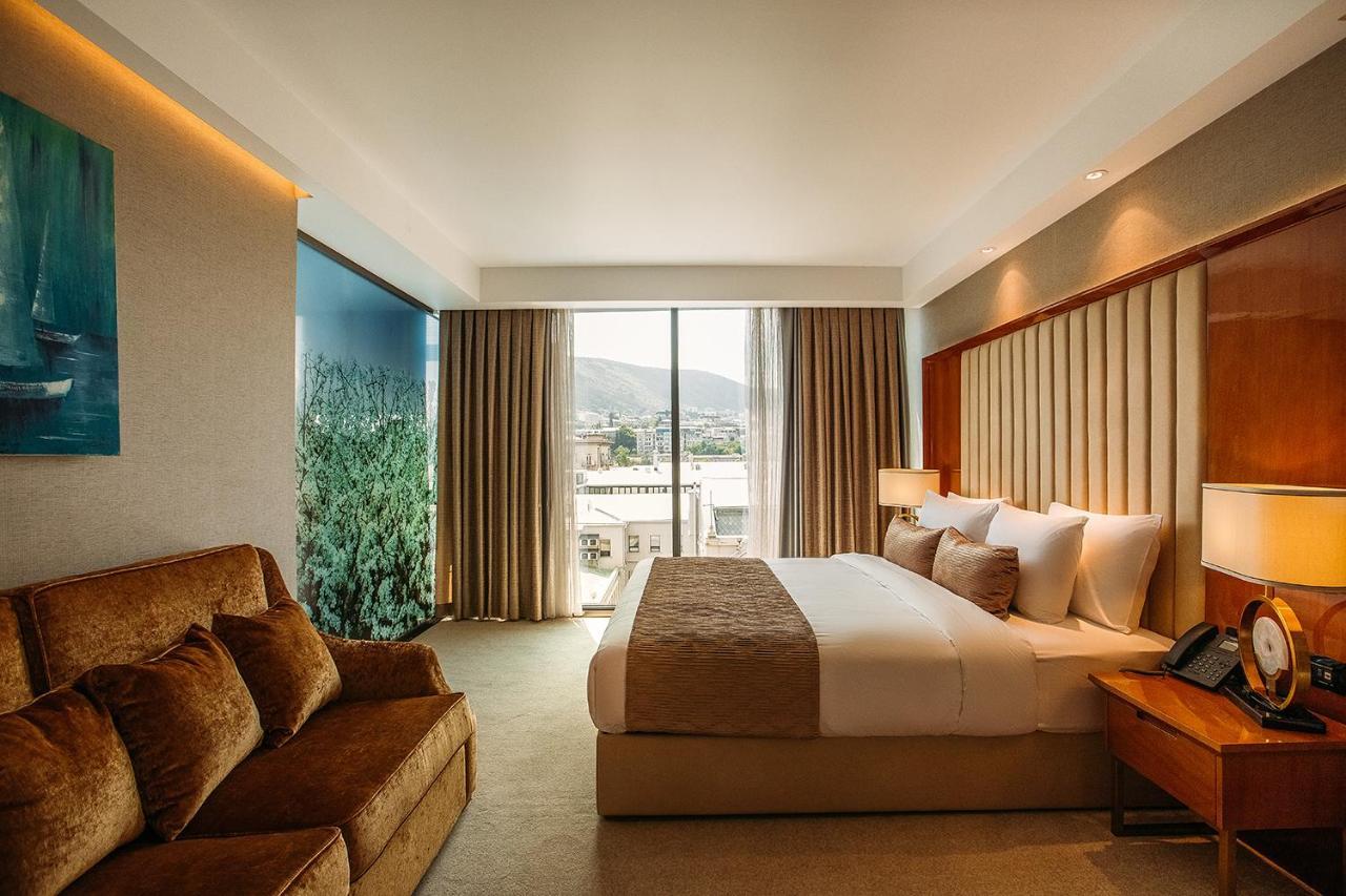 Marjan Plaza Hotel Tbilisi Exteriör bild