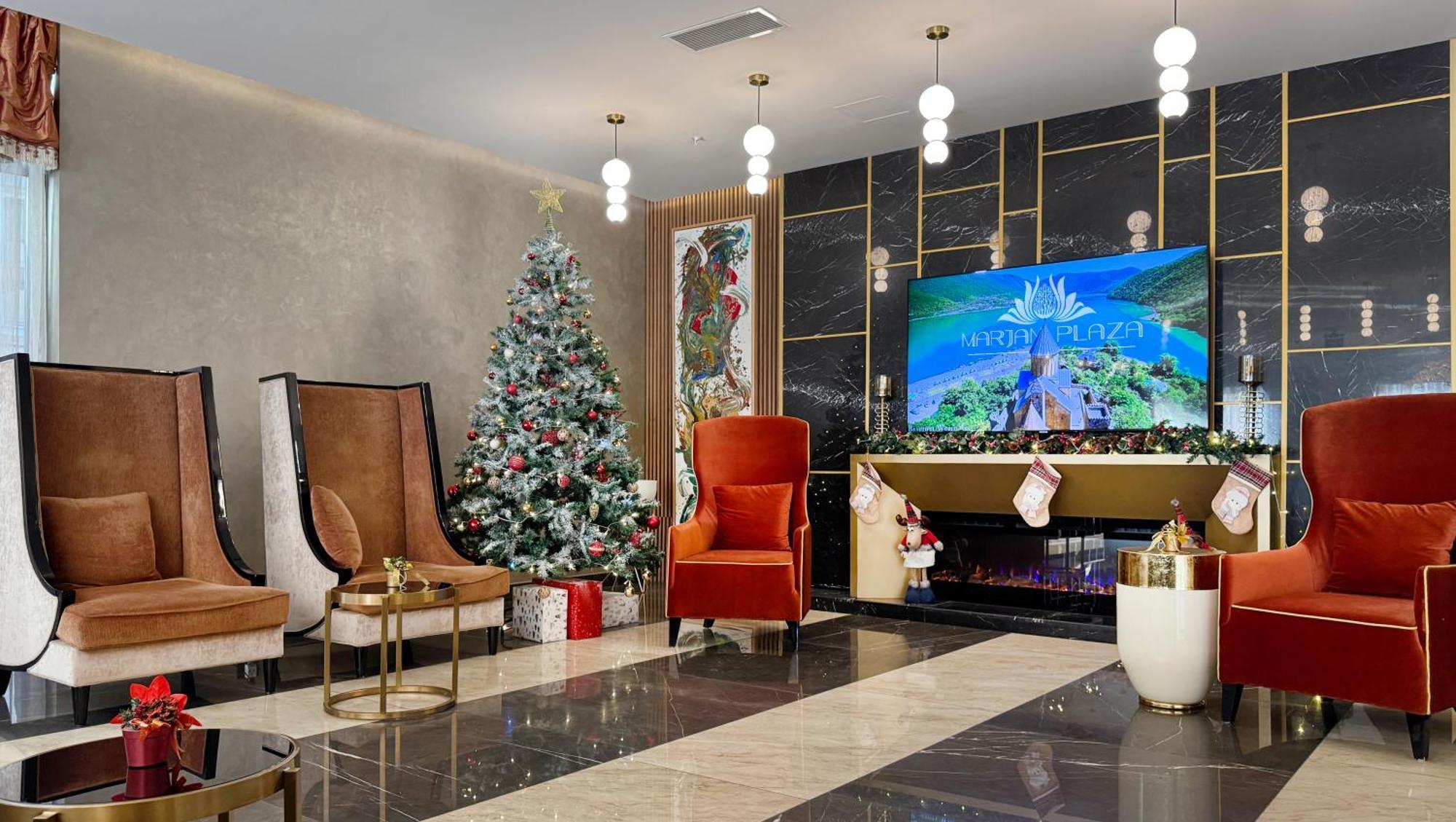 Marjan Plaza Hotel Tbilisi Exteriör bild